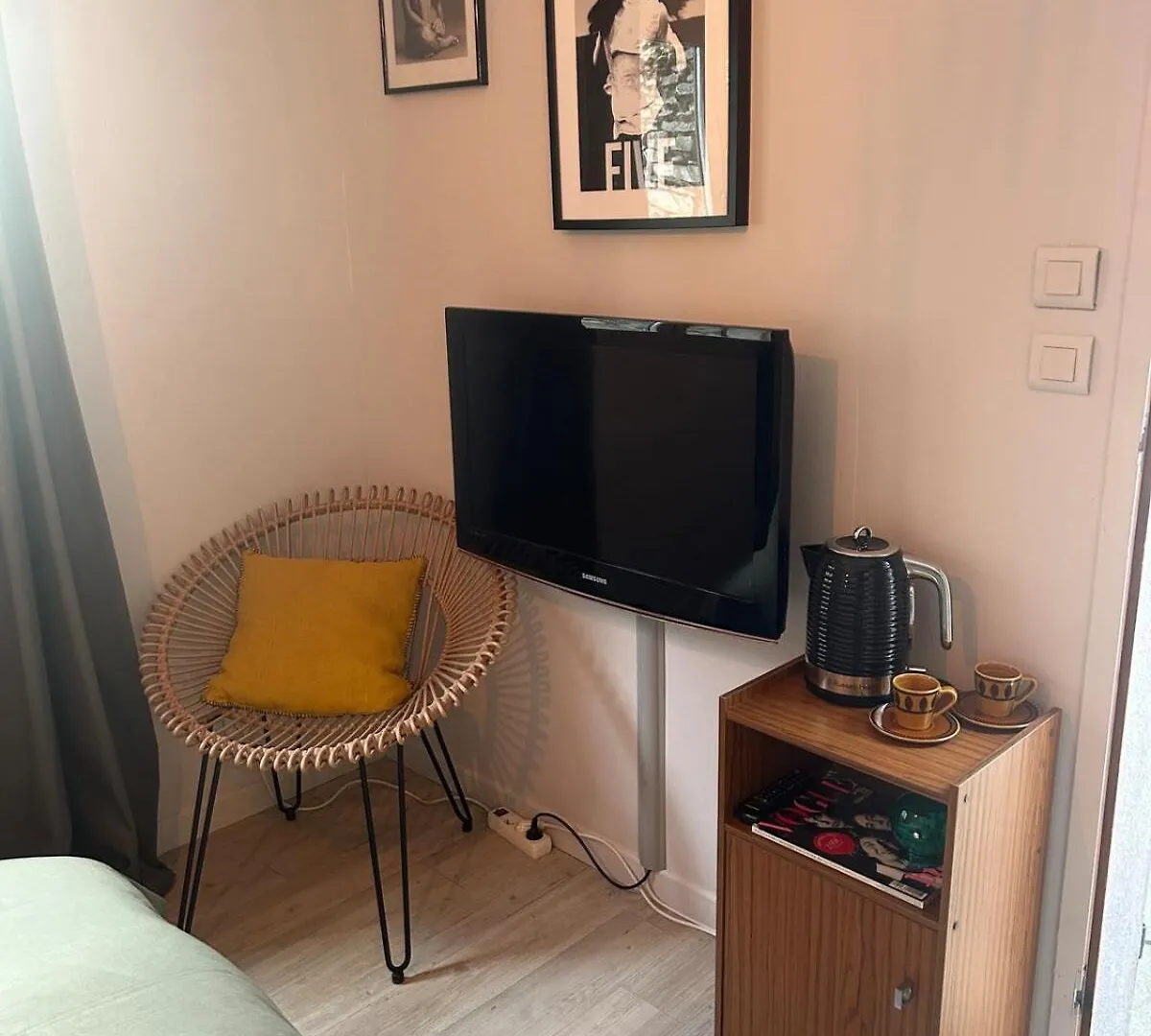 Chambre Independante Les Chenes Villeneuve-les-Avignon 0*,  France