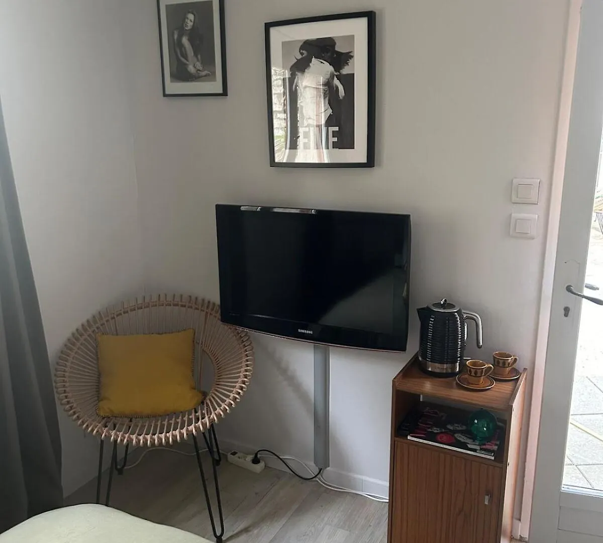 Apartment Chambre Independante Les Chenes Villeneuve-les-Avignon