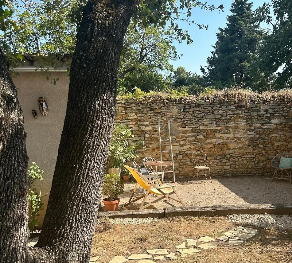 Chambre Independante Les Chenes Villeneuve-les-Avignon 0*,