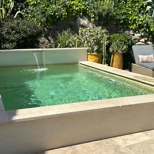  Appartement Cosy Avec Piscine ,parking Et Jardin